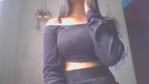 Snapshot of jacqueline_fernandez chatting on January 2025 07:15:01 AM jacqueline_fernandez online show from January 2025 07:15:01 AM