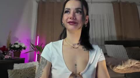 Snapshot of jacquelinehex chatting on March 2026 03:01:02 AM Jacqueline online show from March 2026 03:01:02 AM