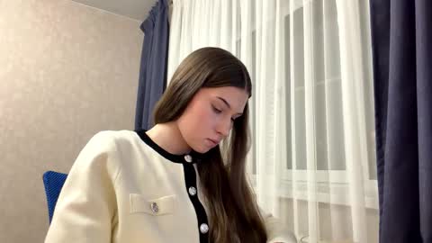 Mira online show from February 2026 04:27:02 PM