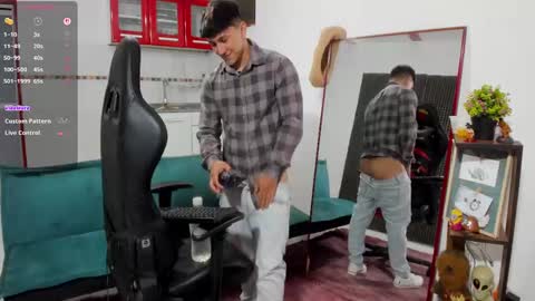 jacobo online show from October 2025 04:38:02 PM