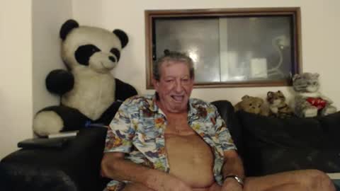 Snapshot of jacques_de_france chatting on March 2026 02:04:02 AM Jacques online show from March 2026 02:04:02 AM