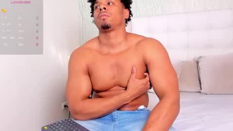 Jacub online show from May 2026 01:43:01 AM