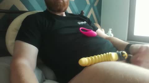Snapshot of jacuzzi90 chatting on May 2026 02:01:02 PM jacuzzi90 online show from May 2026 02:01:02 PM