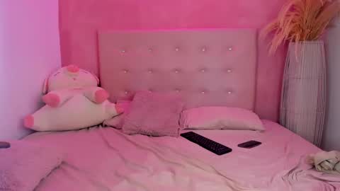 Snapshot of jaddy_lol chatting on January 2025 07:24:01 AM Vanniall online show from January 2025 07:24:01 AM