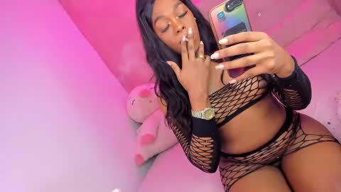 Snapshot of jaddy_lol chatting on January 2025 05:58:01 AM Vanniall online show from January 2025 05:58:01 AM