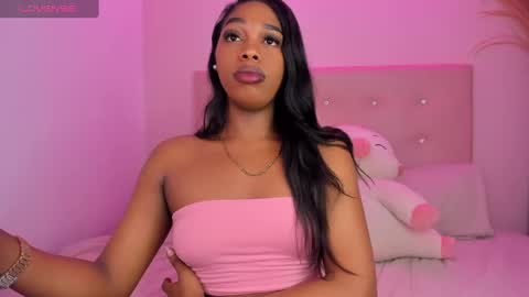 Snapshot of jaddy_lol chatting on February 2025 03:39:02 PM Vanniall online show from February 2025 03:39:02 PM