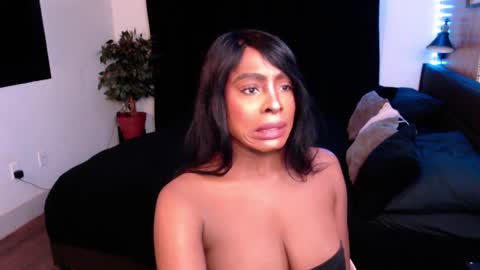 Snapshot of jade1677 chatting on September 2025 10:56:02 PM Jade online show from September 2025 10:56:02 PM