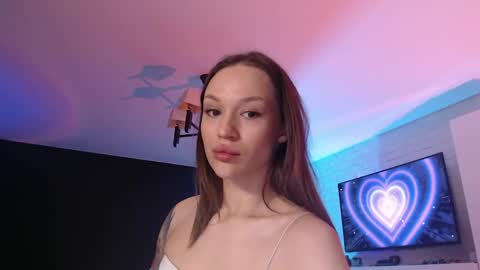 Jade online show from May 2026 05:18:01 PM