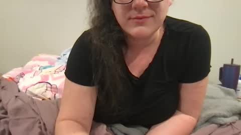 jade_amethyst_star online show from November 2025 01:04:02 AM