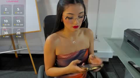jade_connor online show from May 2026 08:14:02 PM