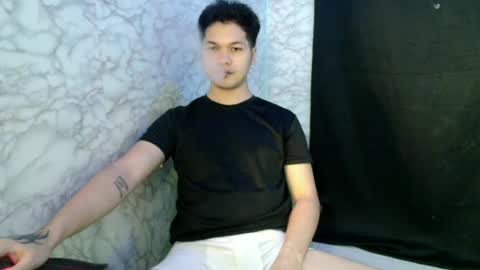 jade_halo online show from June 2026 01:25:01 PM