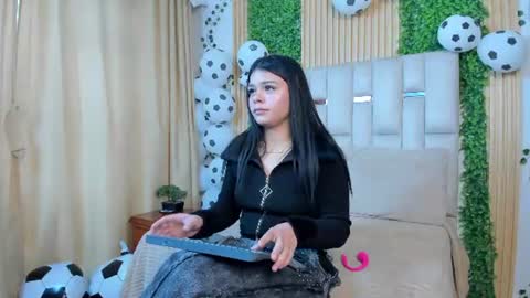 Snapshot of jade_nm chatting on June 2026 06:09:02 PM ade online show from June 2026 06:09:02 PM