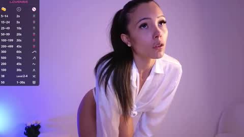 Jade Paris online show from October 2025 08:55:02 AM