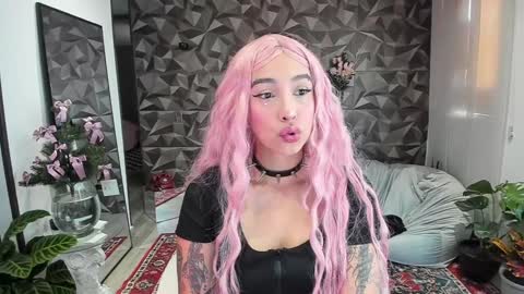 Snapshot of jade_porn chatting on December 2024 11:52:02 AM Jade independent model online show from December 2024 11:52:02 AM