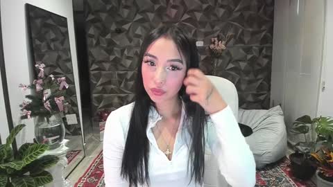 Snapshot of jade_porn chatting on December 2024 10:55:01 AM Jade independent model online show from December 2024 10:55:01 AM