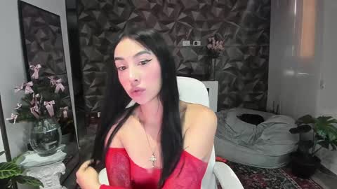 Snapshot of jade_porn chatting on December 2024 11:33:01 AM Jade independent model online show from December 2024 11:33:01 AM