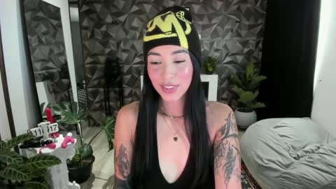 Snapshot of jade_porn chatting on February 2025 04:14:02 PM Jade independent model online show from February 2025 04:14:02 PM