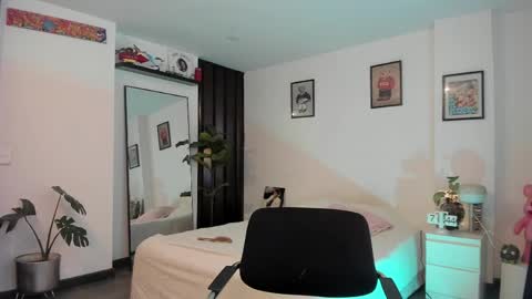 Jade  independent model online show from May 2026 12:45:02 PM