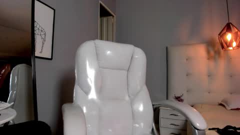 Snapshot of jade_scarllet chatting on December 2024 08:34:02 AM karlla scarlet online show from December 2024 08:34:02 AM