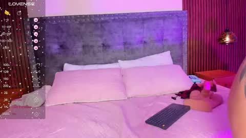 karlla scarlet online show from June 2026 04:44:01 AM