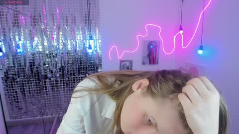 Jade online show from February 2025 02:49:01 AM