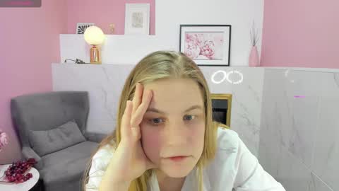 Jade online show from February 2025 12:30:01 AM