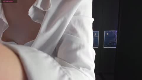 Jade online show from February 2025 02:30:01 PM