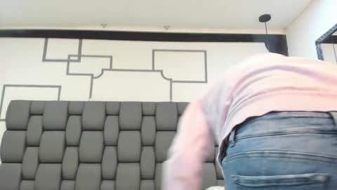 Snapshot of jade_squirt chatting on October 2025 12:03:02 PM Jade online show from October 2025 12:03:02 PM