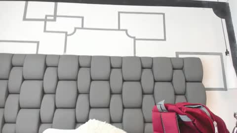 Snapshot of jade_squirt chatting on October 2025 03:33:02 PM Jade online show from October 2025 03:33:02 PM