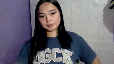 jade_suck online show from May 2026 03:50:01 PM