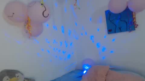 Jade Watson online show from November 2025 04:33:02 AM