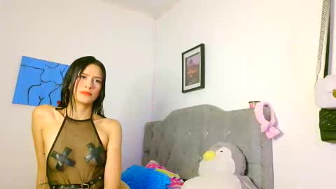 Snapshot of jade_watson19 chatting on April 2026 07:11:02 AM Jade Watson online show from April 2026 07:11:02 AM