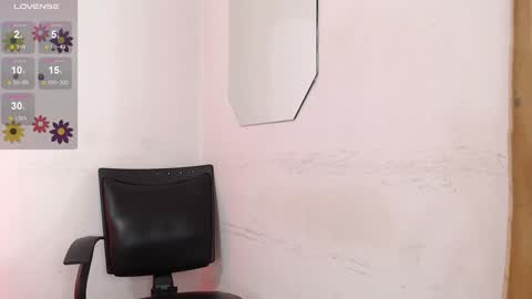 Jadeadamsxx online show from December 2024 11:05:02 PM