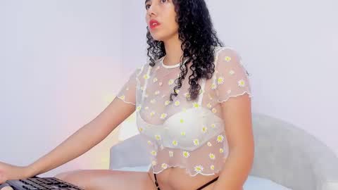 Jade  online show from February 2026 11:26:01 AM