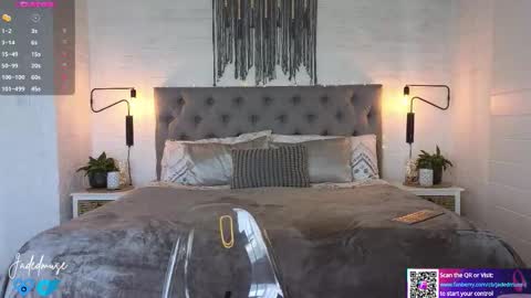 Snapshot of jadedmuse chatting on September 2025 07:46:02 AM Jade online show from September 2025 07:46:02 AM