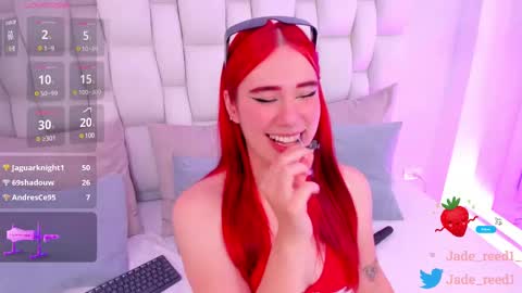 Snapshot of jadee_reed chatting on February 2025 07:01:02 AM Jade Red online show from February 2025 07:01:02 AM