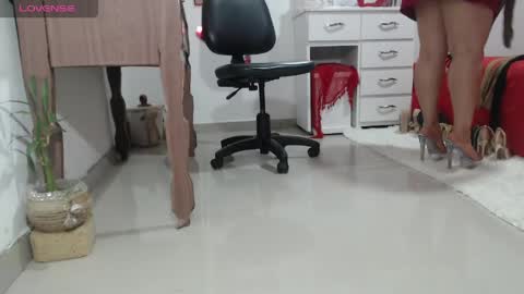 Jade online show from May 2026 04:09:02 AM