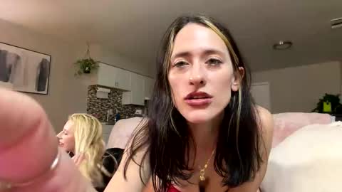 sexyeyes neverlie  online show from April 2026 09:04:01 AM