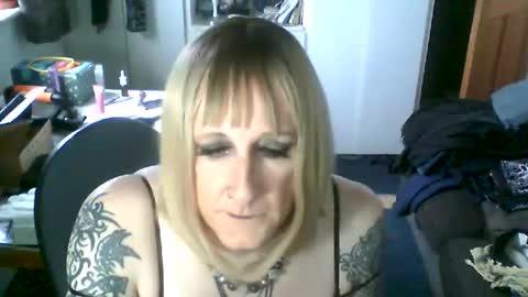 Jademinx online show from February 2026 02:11:02 PM