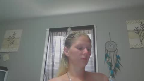 JadeLuv online show from May 2026 04:55:02 PM