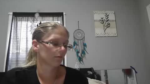 JadeLuv online show from July 2026 06:10:02 PM