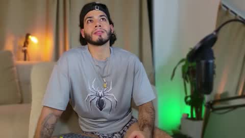 Snapshot of jadenfeynman chatting on October 2025 04:15:02 AM Jaden Feynman online show from October 2025 04:15:02 AM