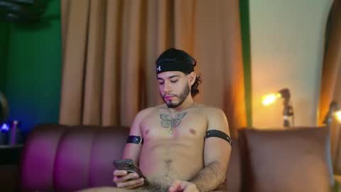 Snapshot of jadenfeynman chatting on November 2025 04:57:01 AM Jaden Feynman online show from November 2025 04:57:01 AM