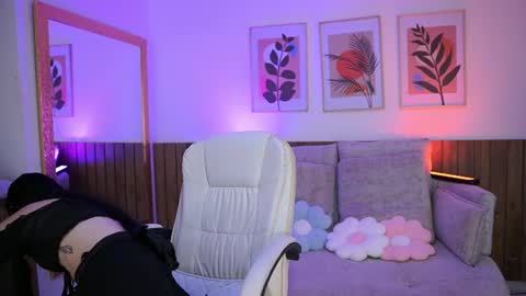 Jade Summer online show from June 2026 11:36:02 AM