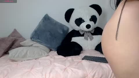 Snapshot of jadesunny chatting on July 2026 01:52:01 AM JADE 3 online show from July 2026 01:52:01 AM