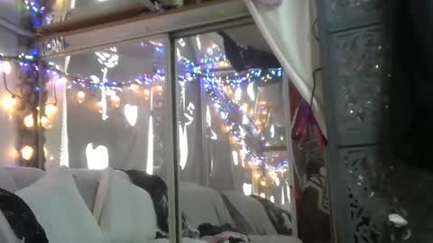 Snapshot of jaebaegoandslay chatting on February 2025 06:27:02 PM Jamie Rose Queenschild ever... online show from February 2025 06:27:02 PM