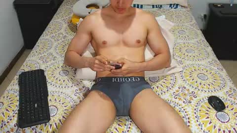 Snapshot of jahshot4 chatting on October 2025 08:25:01 PM jahshot4 online show from October 2025 08:25:01 PM