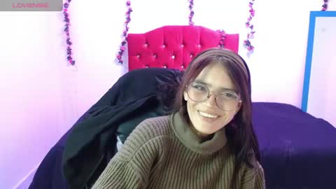 jaide387017 online show from June 2026 09:42:01 PM