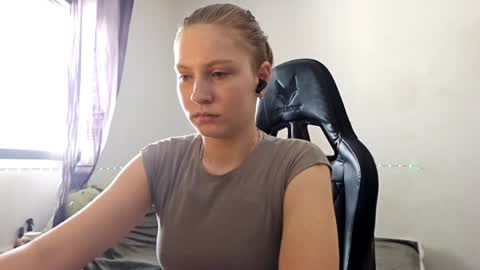 Snapshot of jaimeeosendorf chatting on April 2026 11:40:02 AM jaimeeosendorf online show from April 2026 11:40:02 AM