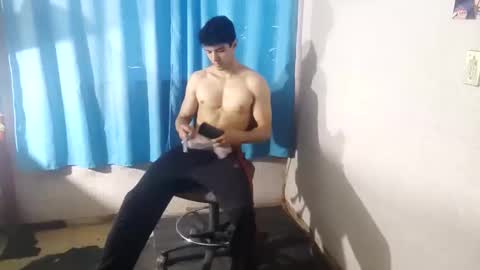 JaxXx online show from May 2026 11:02:02 PM